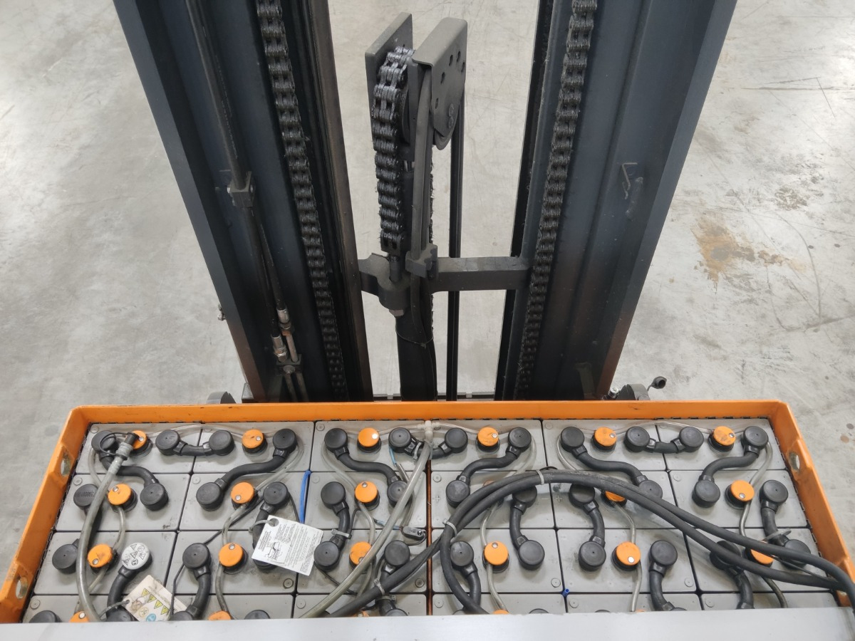 Still FM-X14 - Bīdmasta krautņotājs: foto 4 Still FM-X14 - Bīdmasta krautņotājs: foto 4