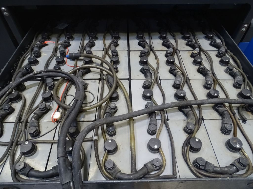 Still R07-25 - Noliktavas vilcējs: foto 4 Still R07-25 - Noliktavas vilcējs: foto 4