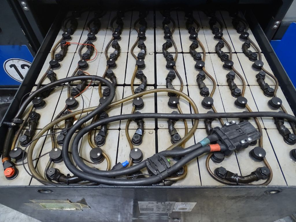 Still R07-25 - Noliktavas vilcējs: foto 4 Still R07-25 - Noliktavas vilcējs: foto 4