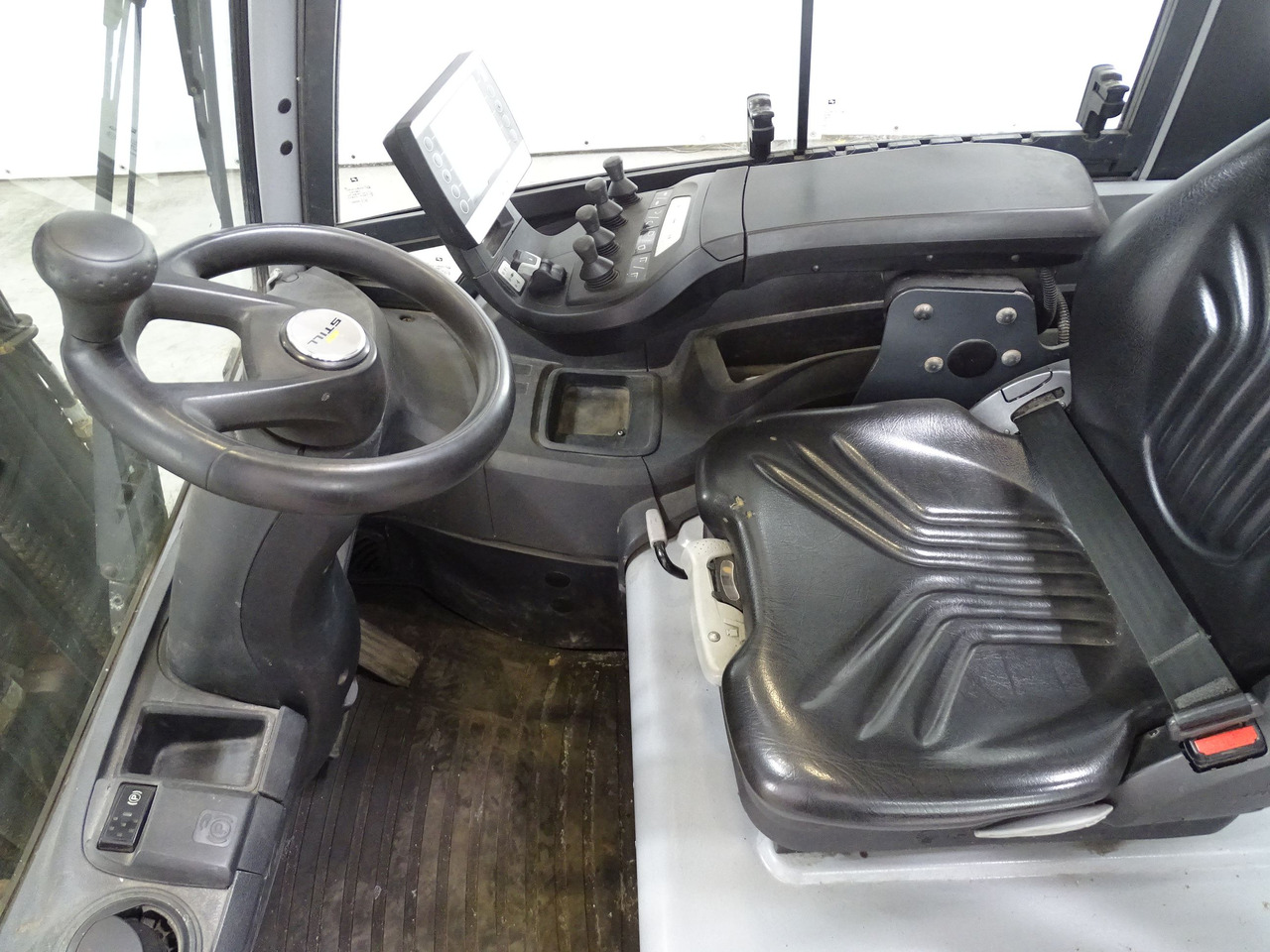 Still RX60-30 - Elektroiekrāvējs: foto 3 Still RX60-30 - Elektroiekrāvējs: foto 3