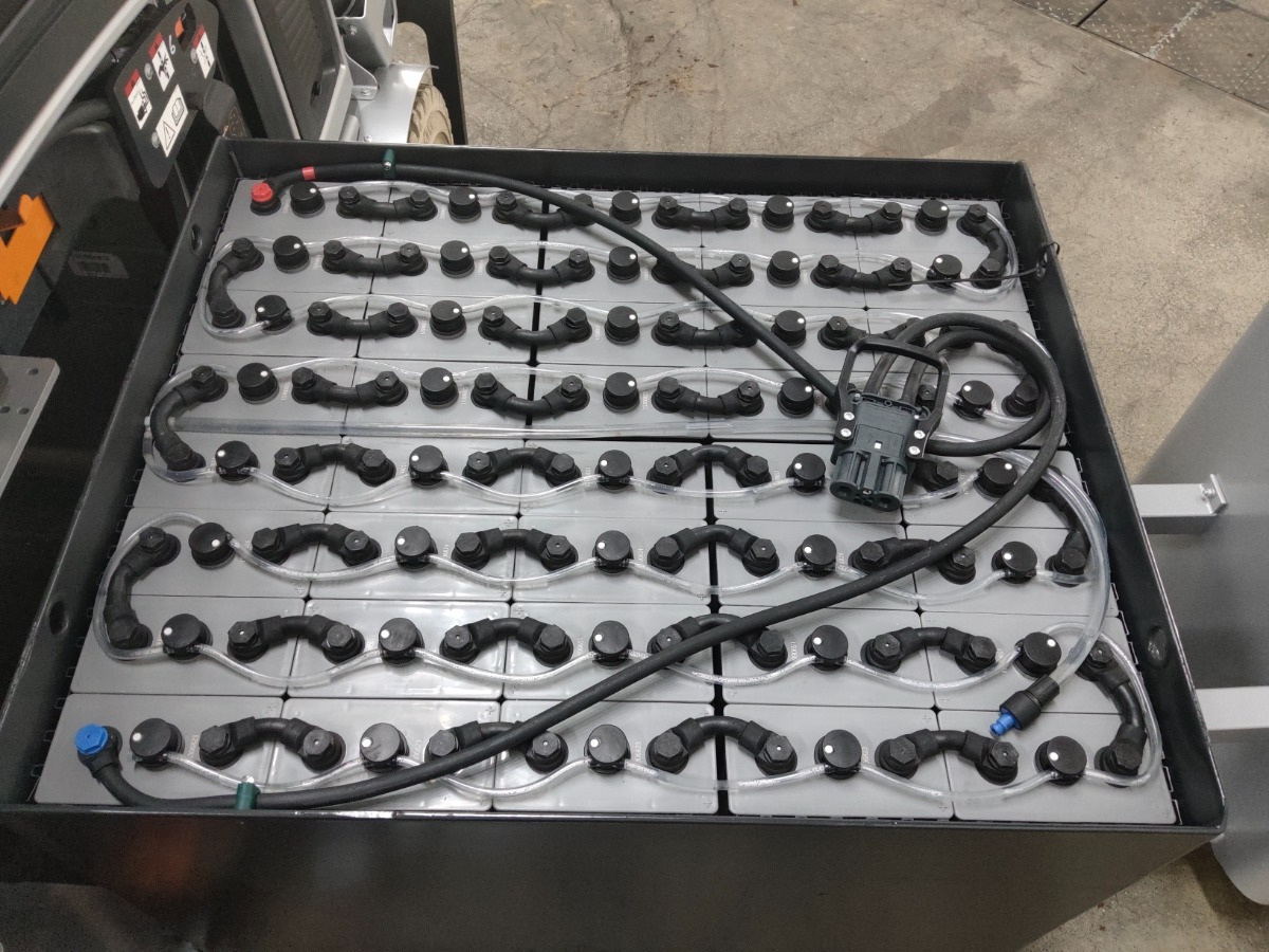 Still RX60-30L/BRONZE - Elektroiekrāvējs: foto 4 Still RX60-30L/BRONZE - Elektroiekrāvējs: foto 4