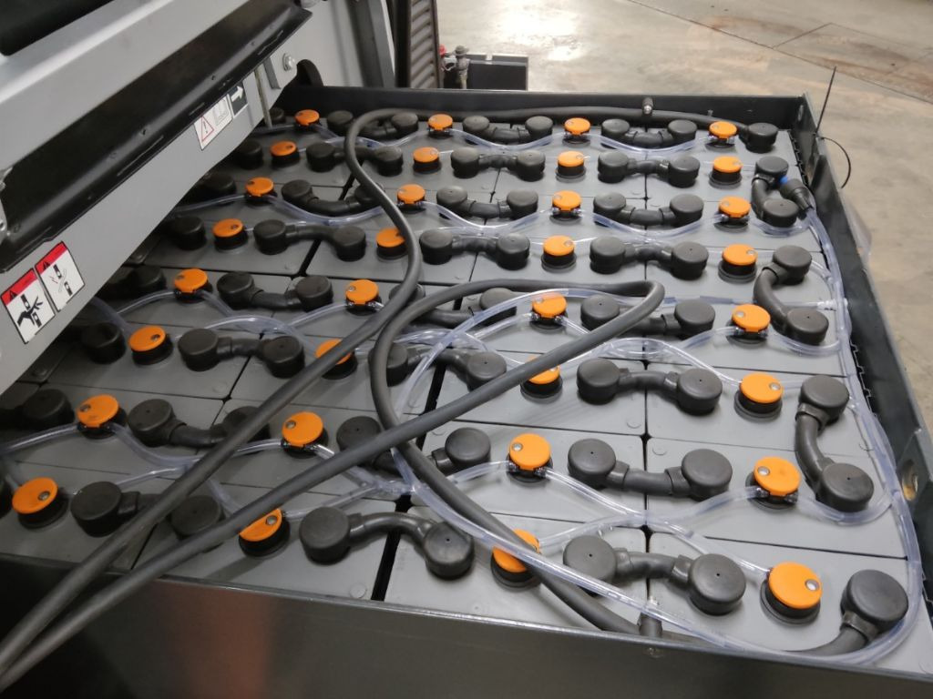 Still RX60-35 - Elektroiekrāvējs: foto 4 Still RX60-35 - Elektroiekrāvējs: foto 4