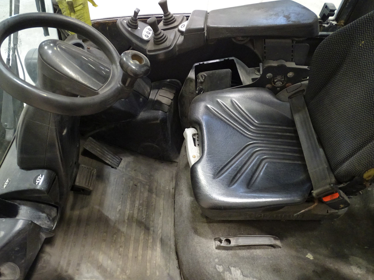 Still RX70-35 - Dīzeļiekrāvējs: foto 3 Still RX70-35 - Dīzeļiekrāvējs: foto 3