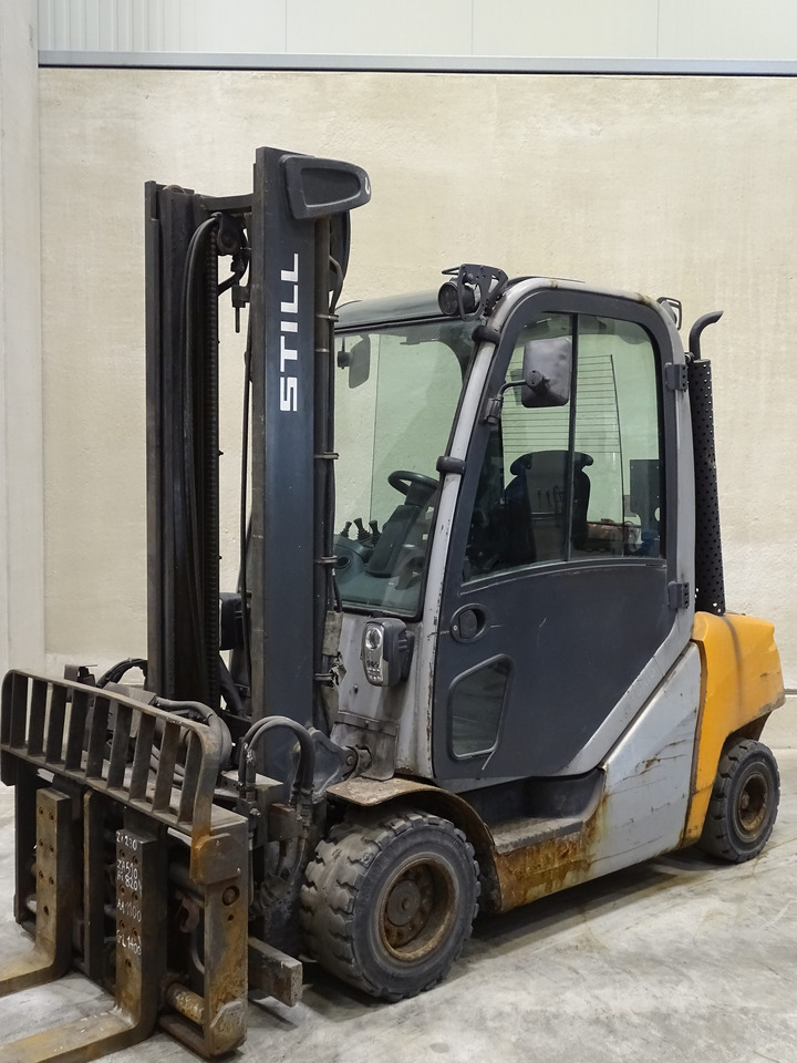 Still RX70-35 - Dīzeļiekrāvējs: foto 1 Still RX70-35 - Dīzeļiekrāvējs: foto 1