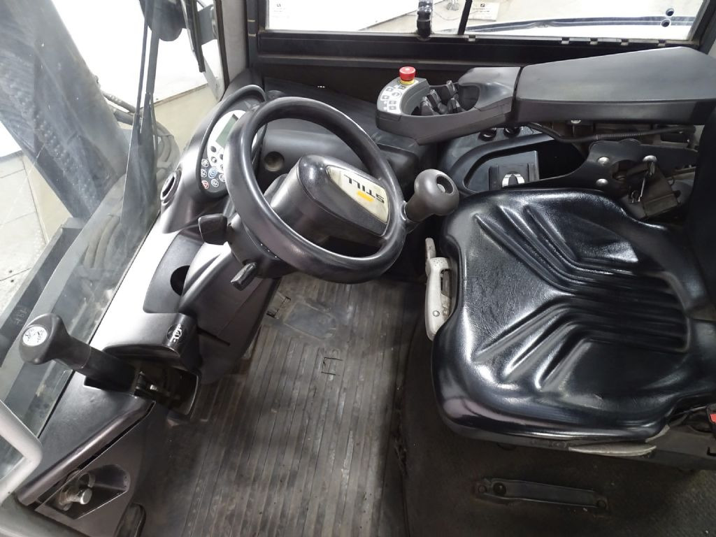 Still RX70-70 - Dīzeļiekrāvējs: foto 3 Still RX70-70 - Dīzeļiekrāvējs: foto 3