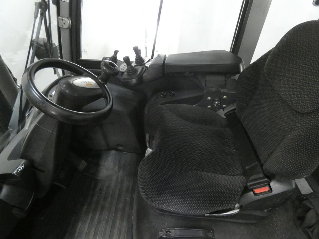 Still RX70-80/900 - Dīzeļiekrāvējs: foto 3 Still RX70-80/900 - Dīzeļiekrāvējs: foto 3