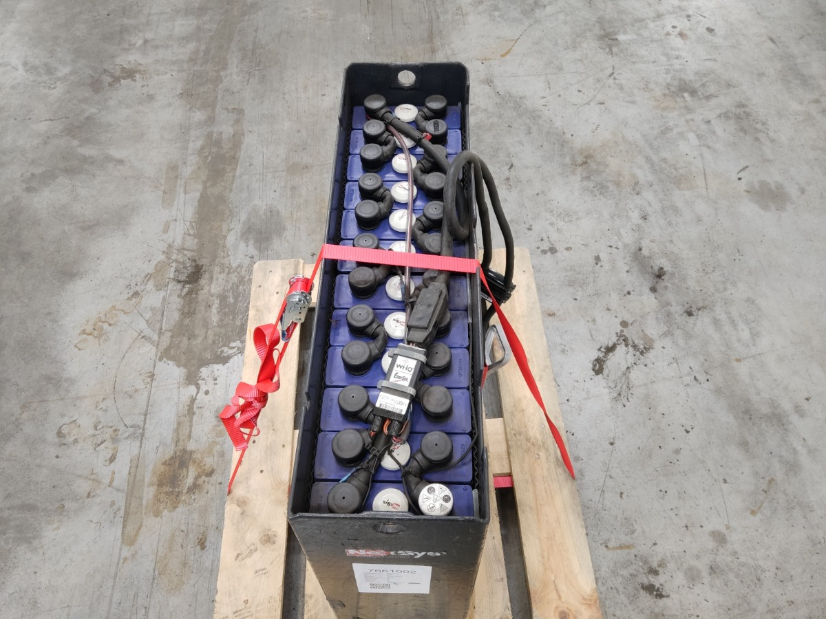 Weitere 24V420AH - Akumulators - Iekraušanas tehnika: foto 3 Weitere 24V420AH - Akumulators - Iekraušanas tehnika: foto 3