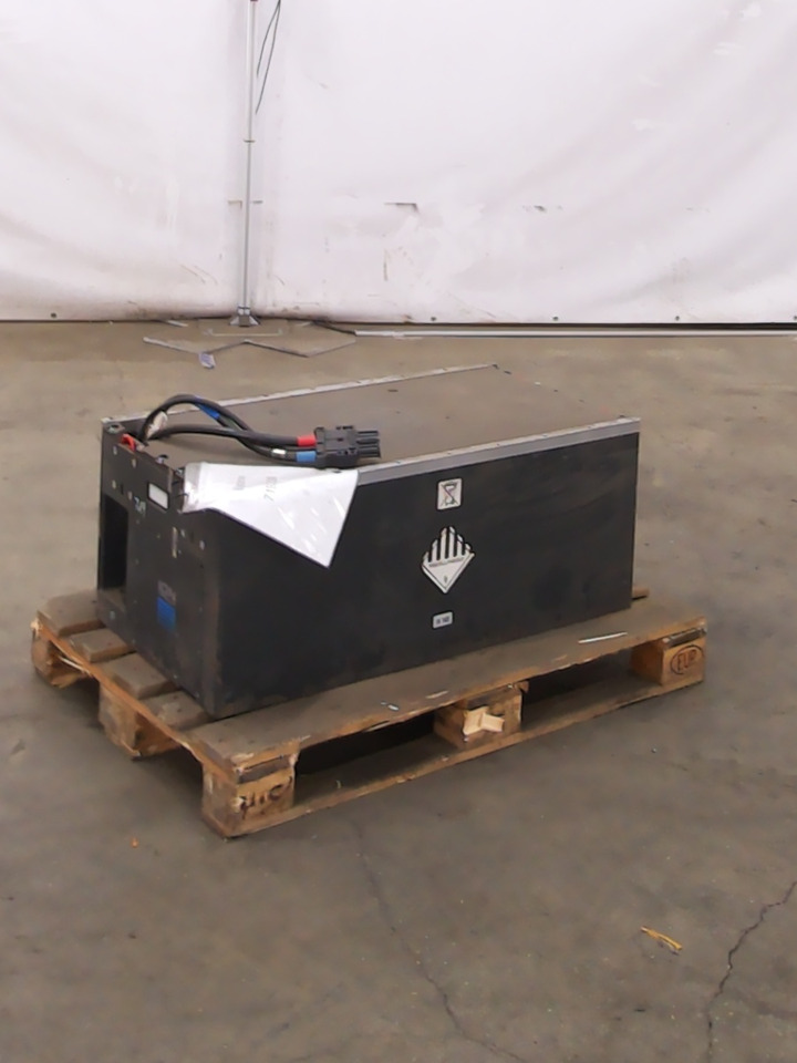 Weitere 48V268AH13,10KW - Akumulators - Iekraušanas tehnika: foto 2 Weitere 48V268AH13,10KW - Akumulators - Iekraušanas tehnika: foto 2