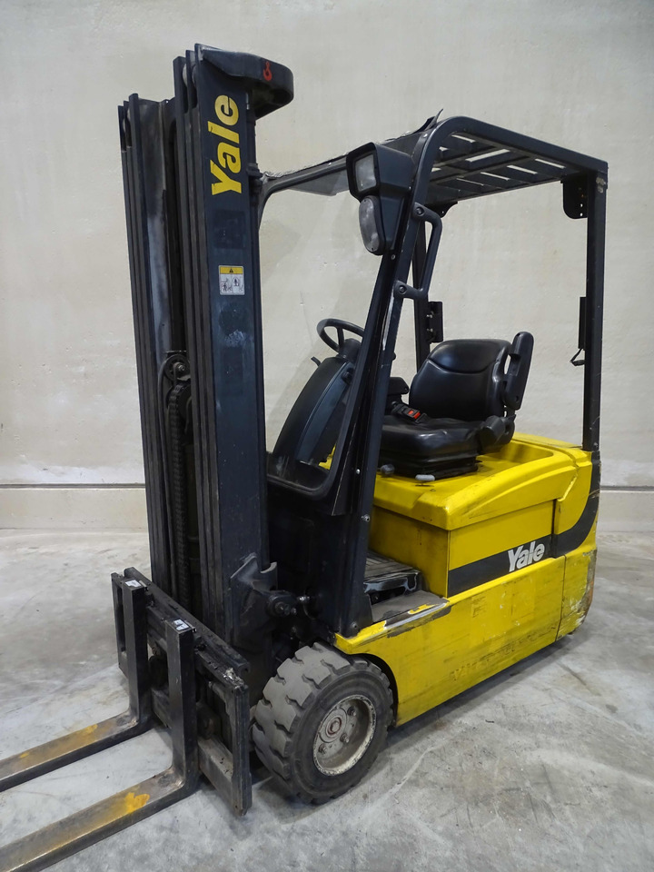 Elektroiekrāvējs Yale ERP20ATF: foto 1