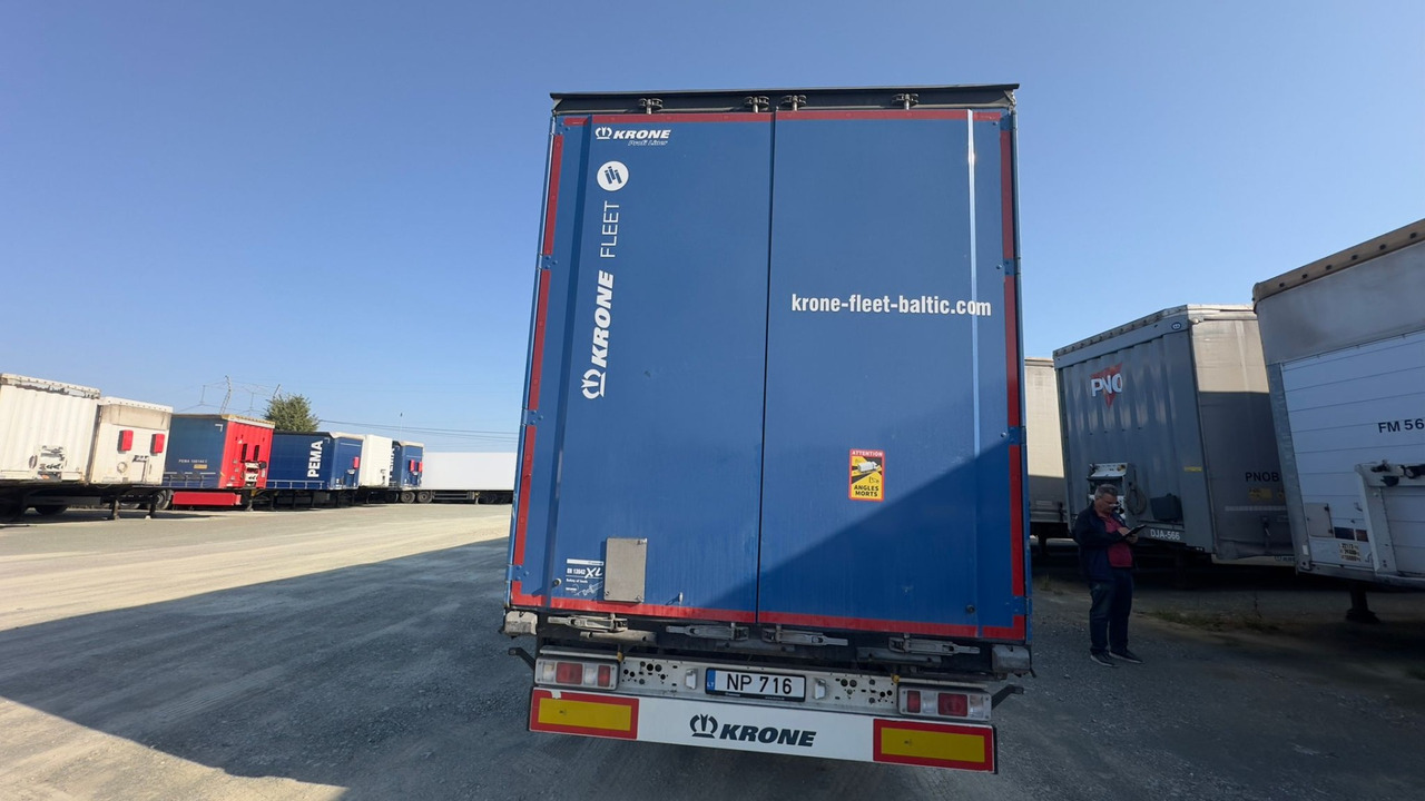 Krone SD - Tenta puspiekabe: foto 5 Krone SD - Tenta puspiekabe: foto 5