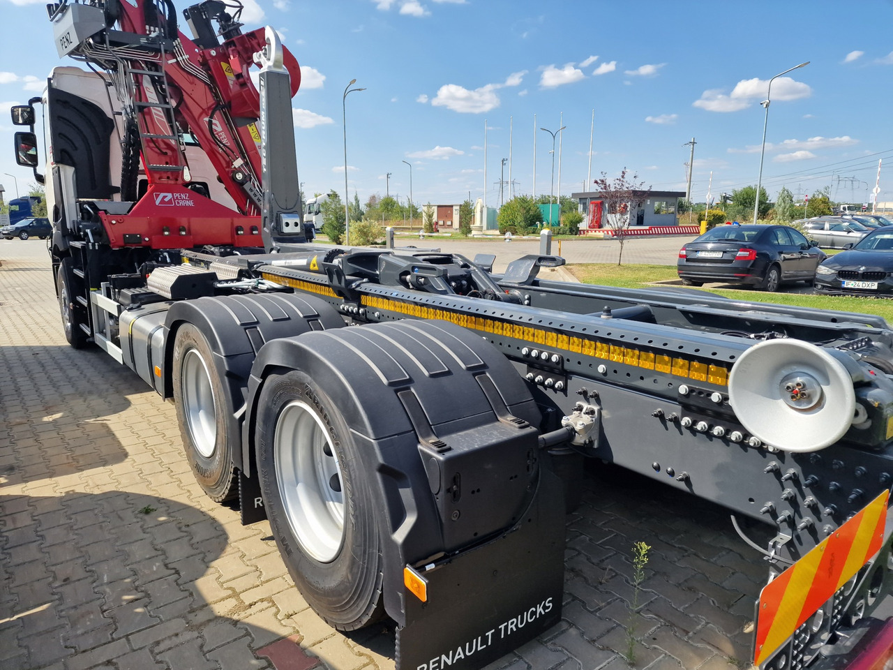 Renault - Pacēlājs ar āķi, Kravas auto ar manipulatoru: foto 4 Renault - Pacēlājs ar āķi, Kravas auto ar manipulatoru: foto 4