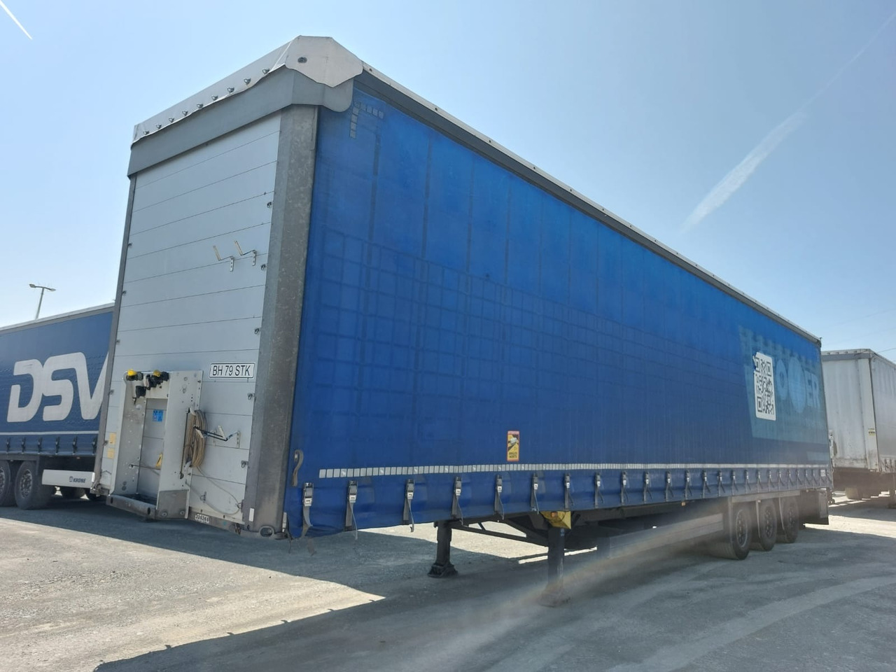 Schmitz Cargobull SCB*S3B - Tenta puspiekabe: foto 1 Schmitz Cargobull SCB*S3B - Tenta puspiekabe: foto 1