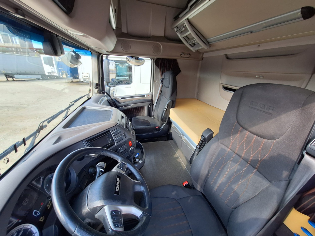Jaunā Vilcējs DAF XF 480: foto 9