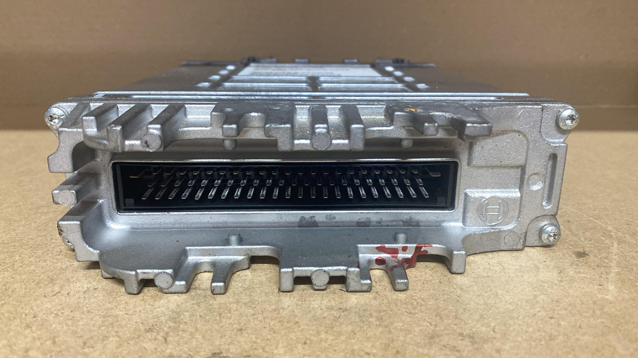 BOSCH MAN RAS-EC 0260001039 - Elektroniskais vadības bloks (ECU): foto 2 BOSCH MAN RAS-EC 0260001039 - Elektroniskais vadības bloks (ECU): foto 2