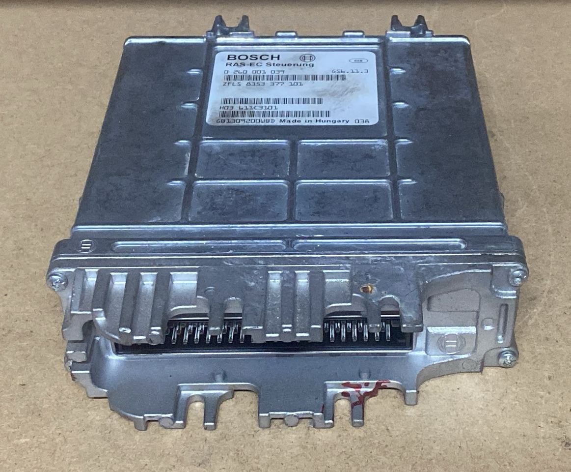 BOSCH MAN RAS-EC 0260001039 - Elektroniskais vadības bloks (ECU): foto 1 BOSCH MAN RAS-EC 0260001039 - Elektroniskais vadības bloks (ECU): foto 1