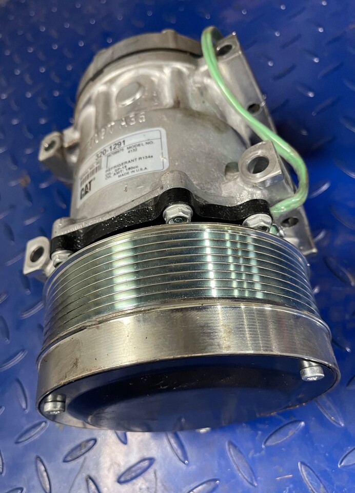 CAT 320-1291 Clima compressor - Kondicioniera kompresors - Celtniecības tehnika: foto 4 CAT 320-1291 Clima compressor - Kondicioniera kompresors - Celtniecības tehnika: foto 4
