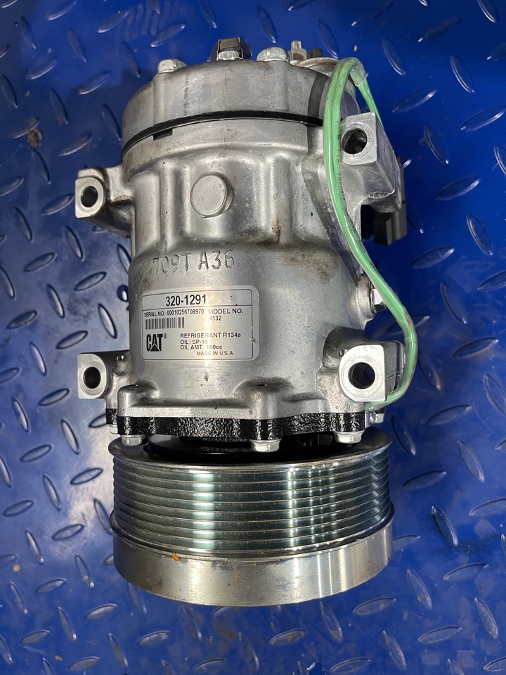 CAT 320-1291 Clima compressor - Kondicioniera kompresors - Celtniecības tehnika: foto 2 CAT 320-1291 Clima compressor - Kondicioniera kompresors - Celtniecības tehnika: foto 2