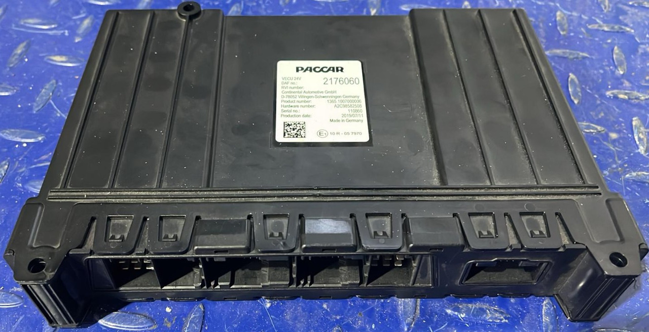 DAF XF CF VECU Control Unit Module 2176060 - Elektroniskais vadības bloks (ECU): foto 1 DAF XF CF VECU Control Unit Module 2176060 - Elektroniskais vadības bloks (ECU): foto 1