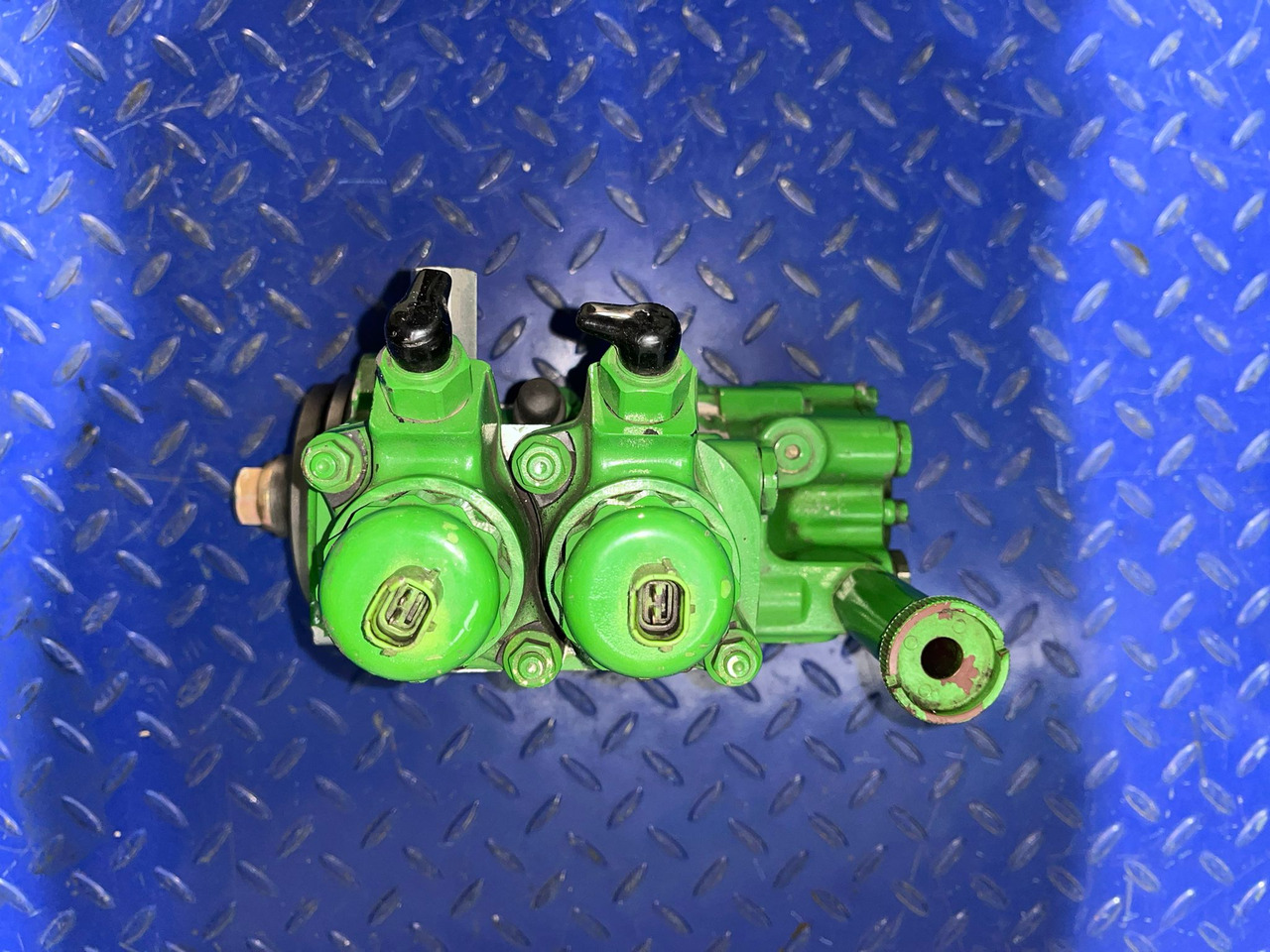 DENSO 094000-0311 - Degvielas sūknis - Lauksaimniecības tehnika: foto 5 DENSO 094000-0311 - Degvielas sūknis - Lauksaimniecības tehnika: foto 5