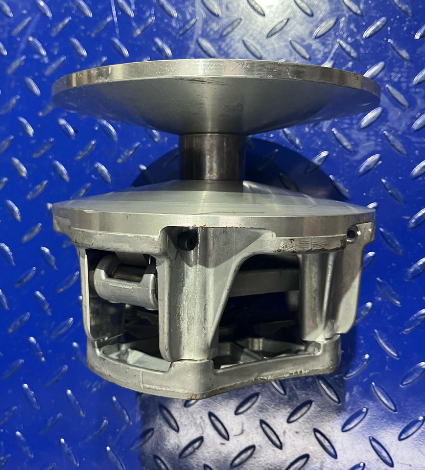 John Deere AM146949 - Sajūgs un rezerves daļas - Labības kombains: foto 1 John Deere AM146949 - Sajūgs un rezerves daļas - Labības kombains: foto 1