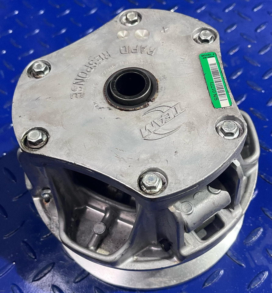 John Deere AM146949 - Sajūgs un rezerves daļas - Labības kombains: foto 2 John Deere AM146949 - Sajūgs un rezerves daļas - Labības kombains: foto 2