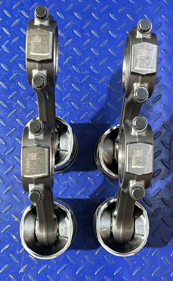 John Deere SET PISTON SI CAMASA JOHN DEERE RE500608 - Dzinējs un rezerves daļas: foto 5 John Deere SET PISTON SI CAMASA JOHN DEERE RE500608 - Dzinējs un rezerves daļas: foto 5