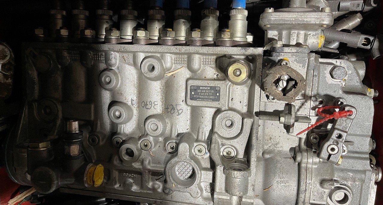 Liebherr Injection Pump 0401878717 - Degvielas sūknis - Celtniecības tehnika: foto 2 Liebherr Injection Pump 0401878717 - Degvielas sūknis - Celtniecības tehnika: foto 2