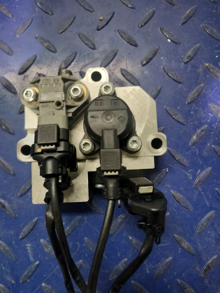 MERCEDES-BENZ Atego 2015 om934 fuel metering unit A9360700255 A9360700255 - Degvielas sūknis - Kravas automašīna: foto 1 MERCEDES-BENZ Atego 2015 om934 fuel metering unit A9360700255 A9360700255 - Degvielas sūknis - Kravas automašīna: foto 1