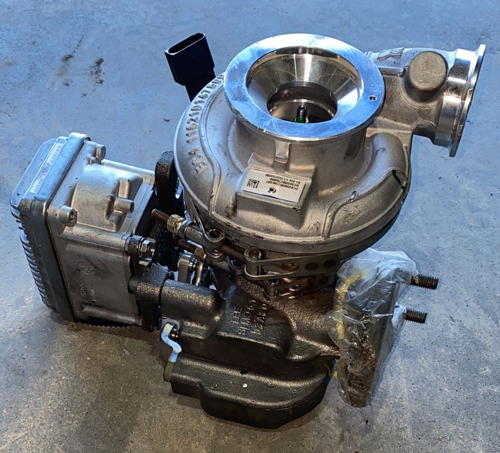 Mercedes A9340902680 Atego Axor OM934 Euro 6 - Turbīna - Kravas automašīna: foto 4 Mercedes A9340902680 Atego Axor OM934 Euro 6 - Turbīna - Kravas automašīna: foto 4