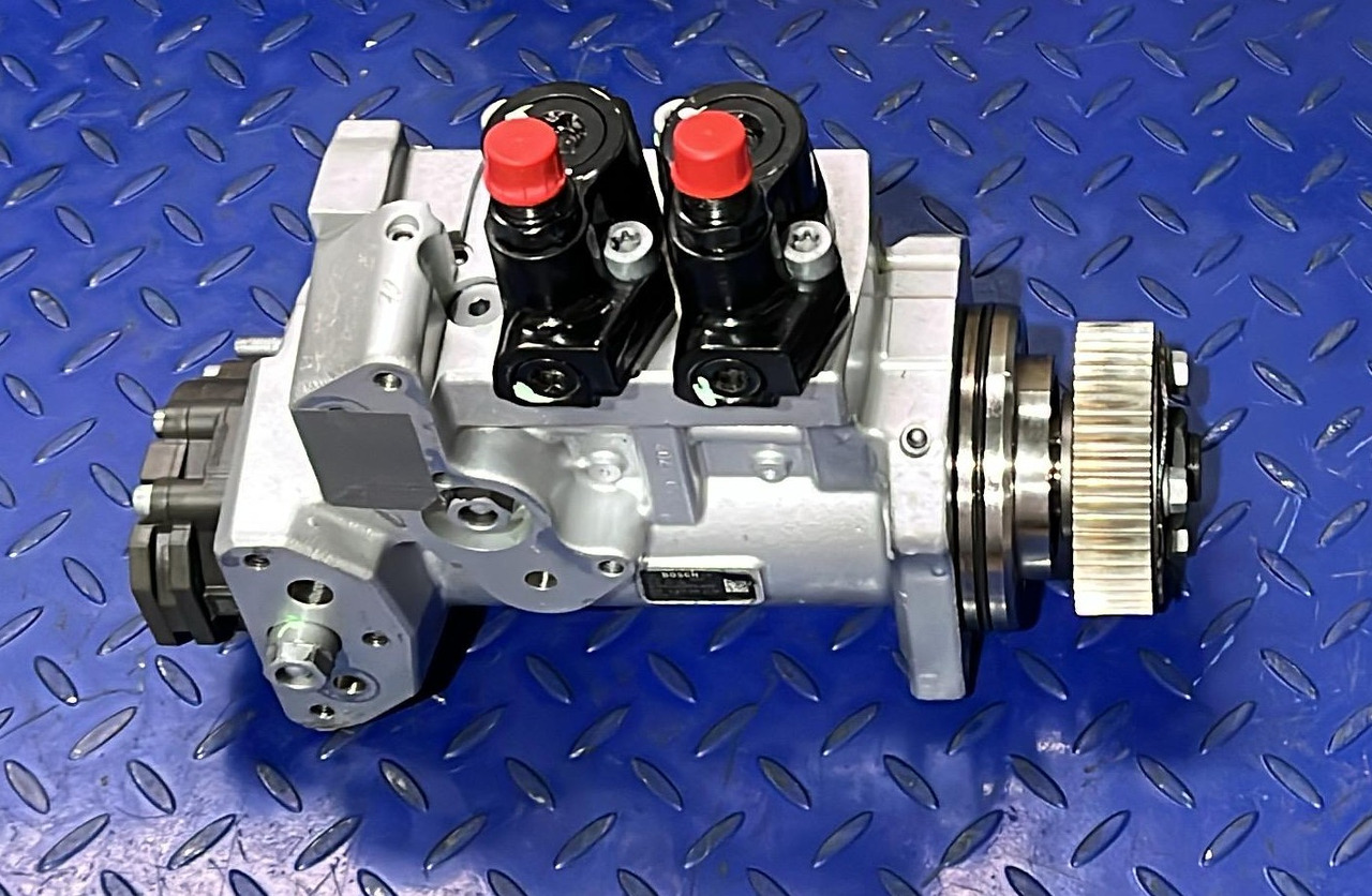 Mercedes Actros MP4 Diesel Pump A4700902150 Euro 6 - Degvielas sūknis: foto 1 Mercedes Actros MP4 Diesel Pump A4700902150 Euro 6 - Degvielas sūknis: foto 1