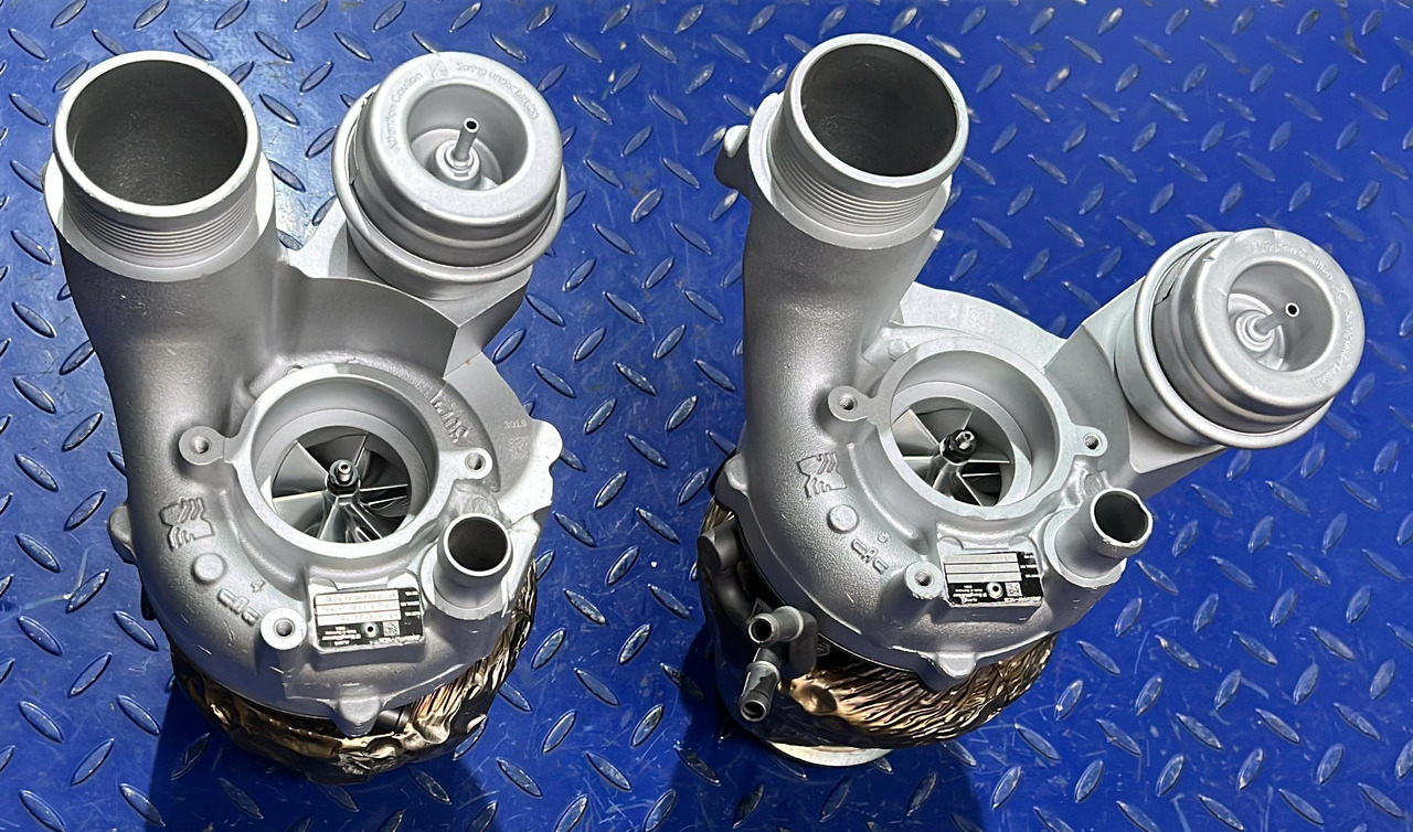 Mercedes Benz M177/M178 A1770905702+A1770905602 - Turbīna: foto 3 Mercedes Benz M177/M178 A1770905702+A1770905602 - Turbīna: foto 3