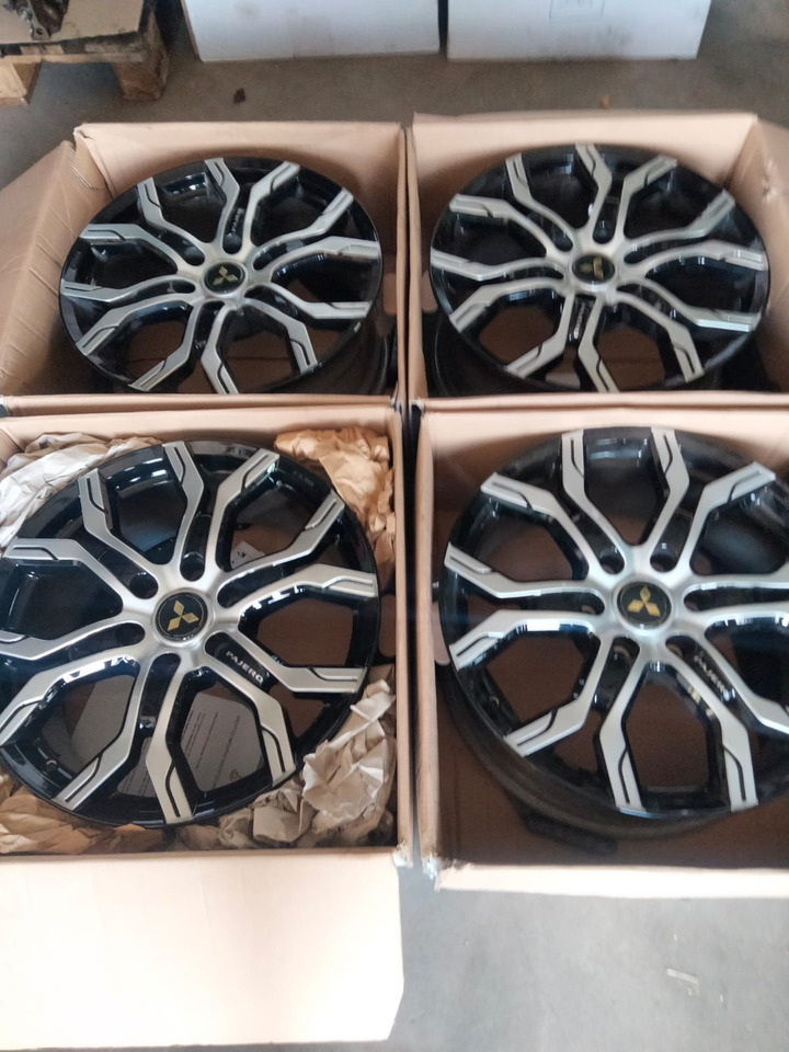 Mitsubishi Pajero L200 20 Zoll original Rims KBA50710 - Riteņa disks - Vieglā automašīna: foto 1 Mitsubishi Pajero L200 20 Zoll original Rims KBA50710 - Riteņa disks - Vieglā automašīna: foto 1