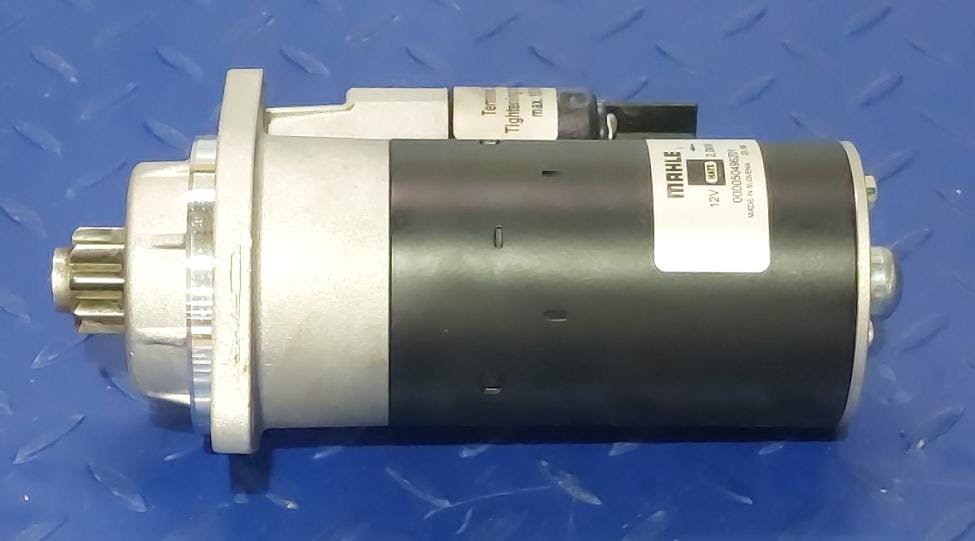 BOMAG Electromotor pentru Hatz 1D41, 1D41S, 1D42 - 50496201 - Rezerves daļa - Kāpurķēžu kompaktiekrāvējs: foto 2 BOMAG Electromotor pentru Hatz 1D41, 1D41S, 1D42 - 50496201 - Rezerves daļa - Kāpurķēžu kompaktiekrāvējs: foto 2