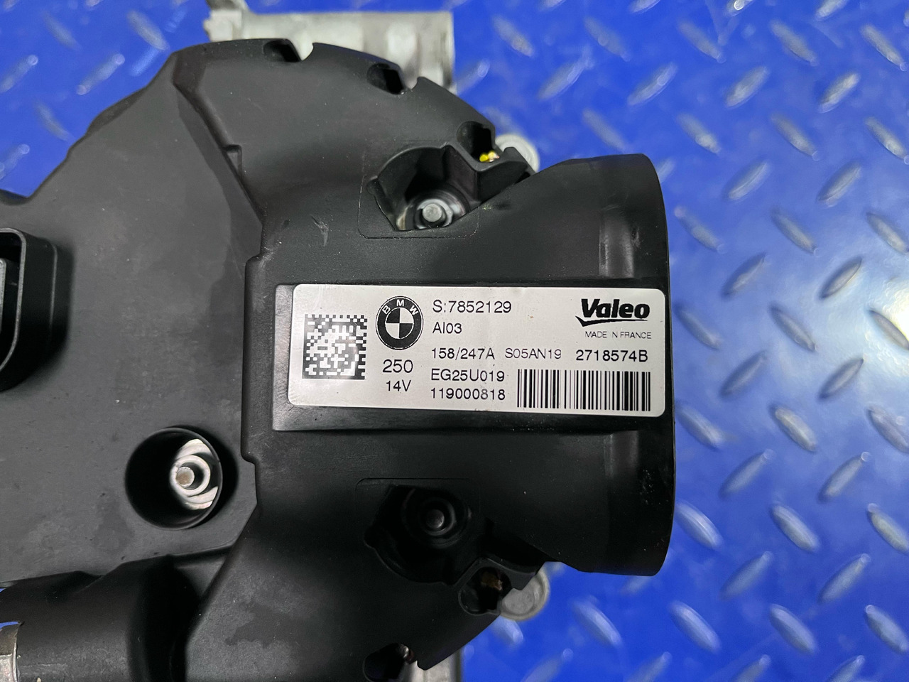 Valeo BMW 7852129 - Ģenerators: foto 4 Valeo BMW 7852129 - Ģenerators: foto 4