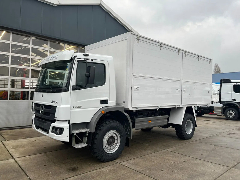 Mercedes-Benz Atego 1725 A 4x4 Service Truck - Kravas automašīna: foto 1 Mercedes-Benz Atego 1725 A 4x4 Service Truck - Kravas automašīna: foto 1