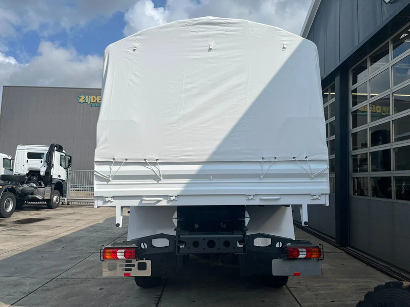 Mercedes-Benz Arocs 3340 A 6x6 Cargo Truck - Kravas automašīna ar tentu: foto 5 Mercedes-Benz Arocs 3340 A 6x6 Cargo Truck - Kravas automašīna ar tentu: foto 5