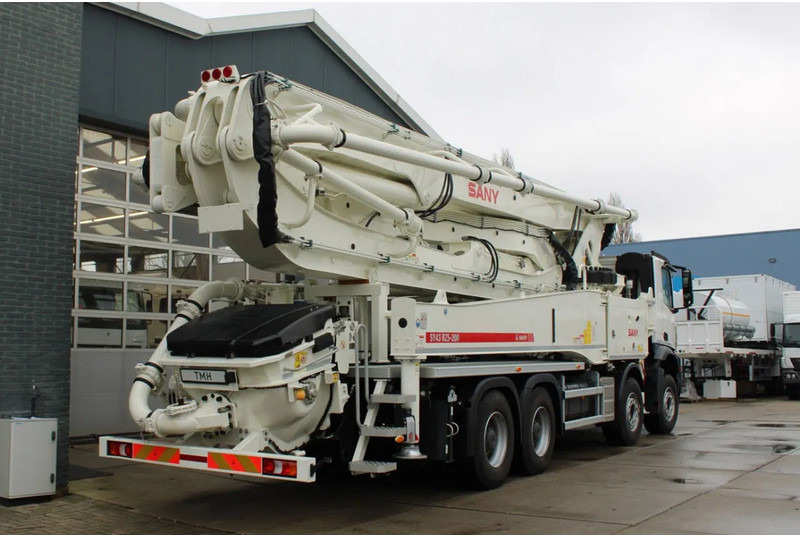 Mercedes-Benz Arocs 4140 8x4 Sany SY43 Concrete pump Build by Putzmeister - Betona sūknis: foto 3 Mercedes-Benz Arocs 4140 8x4 Sany SY43 Concrete pump Build by Putzmeister - Betona sūknis: foto 3
