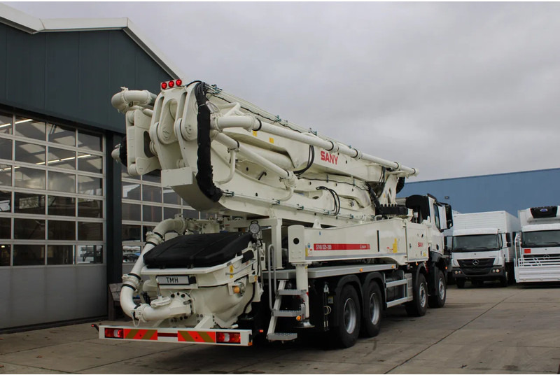 Mercedes-Benz Arocs 4140 8x4 Sany SY49 Concrete Pump Build by Putzmeister - Betona sūknis: foto 3 Mercedes-Benz Arocs 4140 8x4 Sany SY49 Concrete Pump Build by Putzmeister - Betona sūknis: foto 3