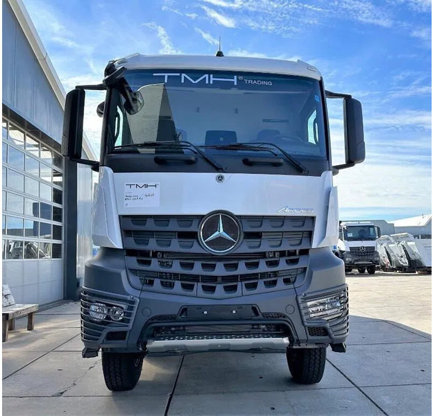 Mercedes-Benz Arocs 4140 K 8x4 Meiller Tipper - Kravas automašīna pašizgāzējs: foto 5 Mercedes-Benz Arocs 4140 K 8x4 Meiller Tipper - Kravas automašīna pašizgāzējs: foto 5