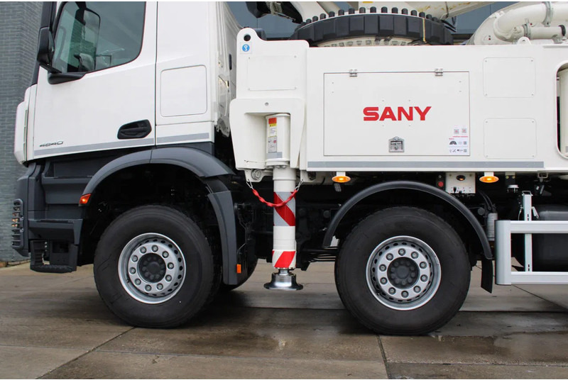 Mercedes-Benz Arocs 4840 8x4 Sany SY56 Concrete pump Build by Putzmeister - Betona sūknis: foto 5 Mercedes-Benz Arocs 4840 8x4 Sany SY56 Concrete pump Build by Putzmeister - Betona sūknis: foto 5