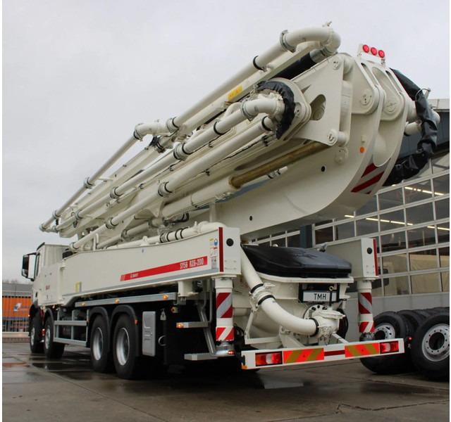 Mercedes-Benz Arocs 4840 8x4 Sany SY56 Concrete pump Build by Putzmeister - Betona sūknis: foto 3 Mercedes-Benz Arocs 4840 8x4 Sany SY56 Concrete pump Build by Putzmeister - Betona sūknis: foto 3