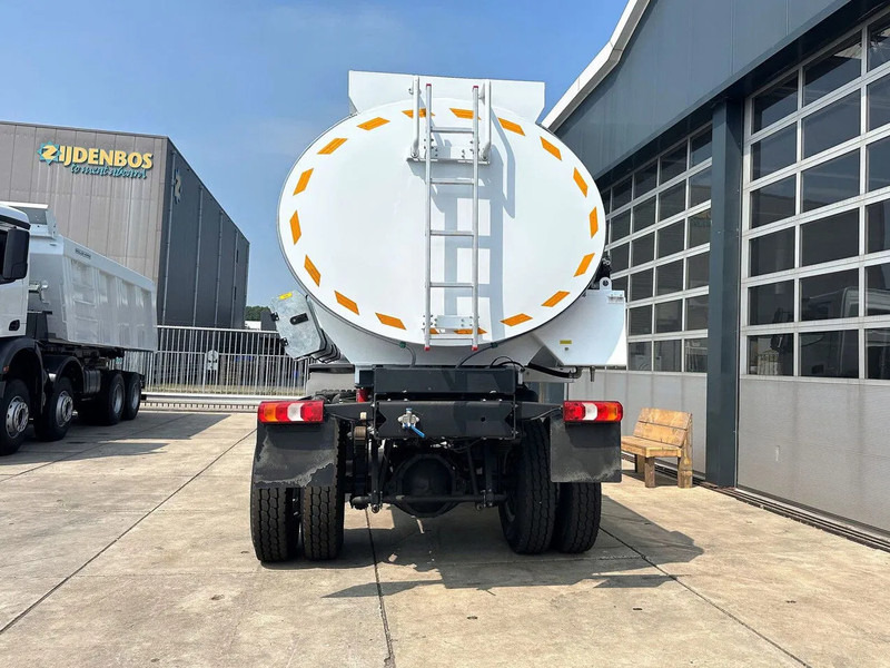 Mercedes-Benz Atego 1725 4×4 Fuel Tank Truck - Autocisterna: foto 4 Mercedes-Benz Atego 1725 4×4 Fuel Tank Truck - Autocisterna: foto 4