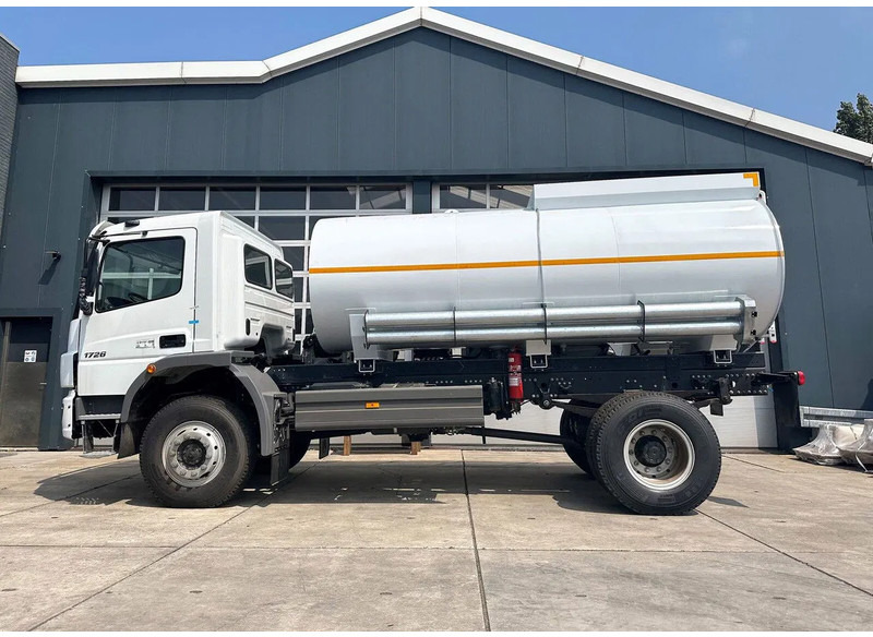 Mercedes-Benz Atego 1725 4×4 Fuel Tank Truck - Autocisterna: foto 2 Mercedes-Benz Atego 1725 4×4 Fuel Tank Truck - Autocisterna: foto 2