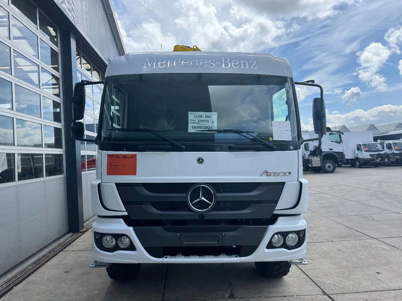 Mercedes-Benz Atego Atego 1725 4x4 Flatbed with Hyva HB120 Crane - Kravas auto ar manipulatoru: foto 2 Mercedes-Benz Atego Atego 1725 4x4 Flatbed with Hyva HB120 Crane - Kravas auto ar manipulatoru: foto 2