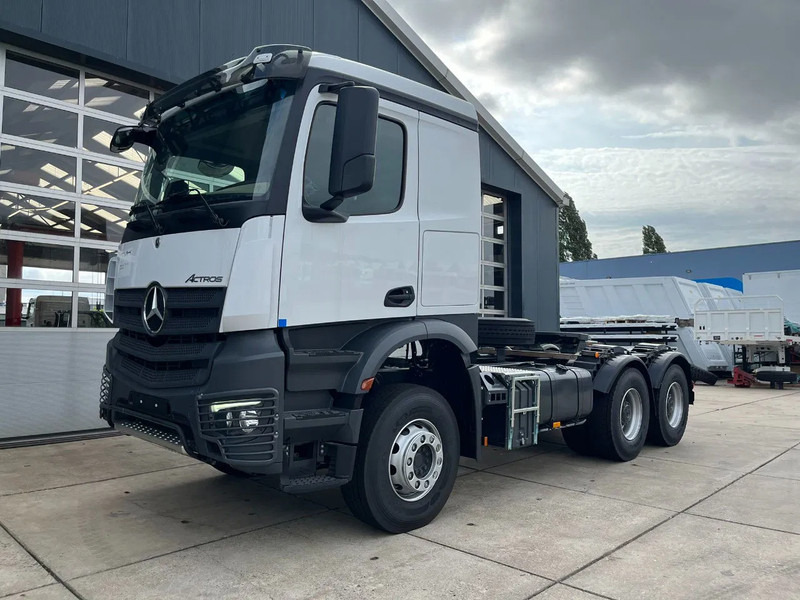 Mercedes-Benz Actros 3340 S 6x4 Tractor Head - Vilcējs: foto 1 Mercedes-Benz Actros 3340 S 6x4 Tractor Head - Vilcējs: foto 1