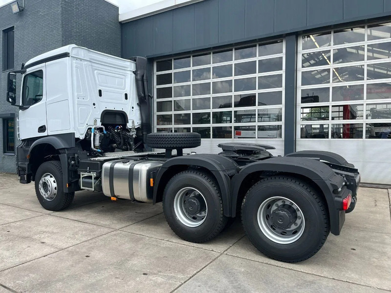 Mercedes-Benz Actros 3348 S 6x4 Tractor Head - Vilcējs: foto 4 Mercedes-Benz Actros 3348 S 6x4 Tractor Head - Vilcējs: foto 4