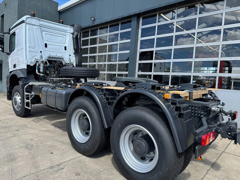 Mercedes-Benz Arocs 4058 AS 6x6 Tractor Head 180T Push Pull EURO-3 - Vilcējs: foto 2 Mercedes-Benz Arocs 4058 AS 6x6 Tractor Head 180T Push Pull EURO-3 - Vilcējs: foto 2