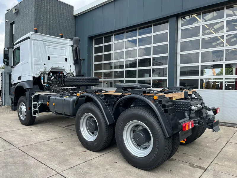 Mercedes-Benz Arocs 4058 AS 6x6 Tractor Head 180T Push Pull (Pre order) - Vilcējs: foto 3 Mercedes-Benz Arocs 4058 AS 6x6 Tractor Head 180T Push Pull (Pre order) - Vilcējs: foto 3