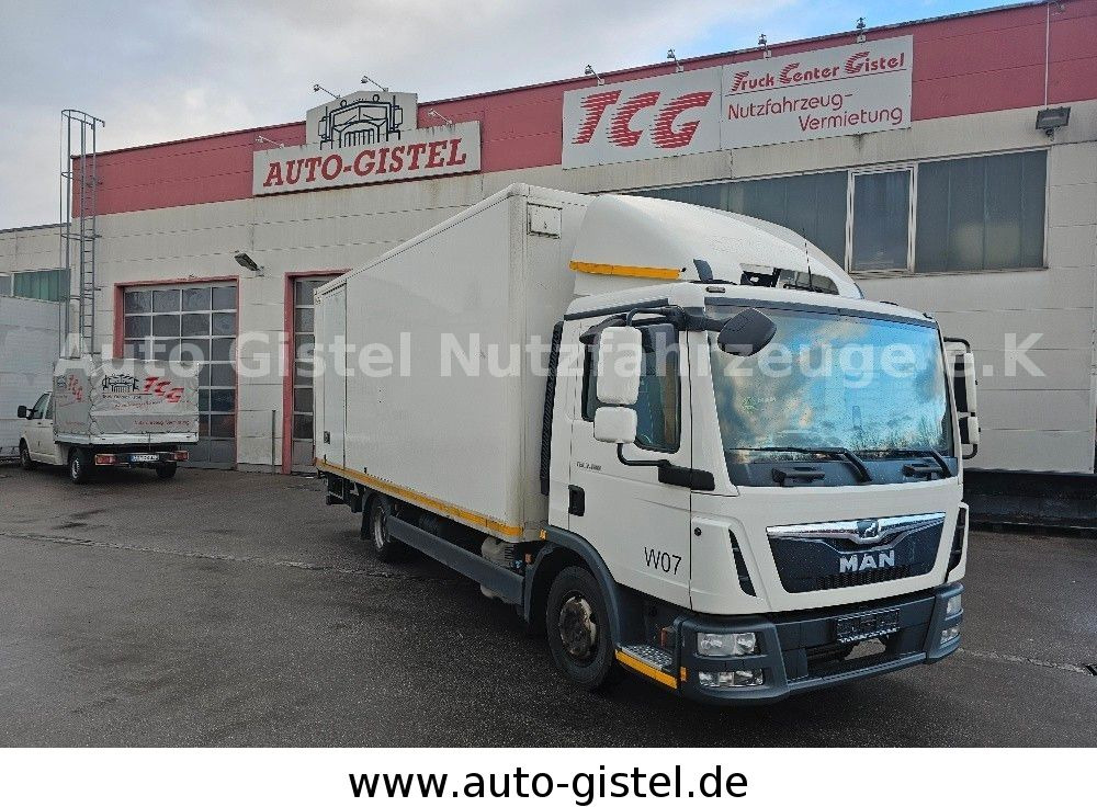 MAN TGL 8.190*Hebebühne 1000kg*8x verfügbar* MAN TGL 8.190*Hebebühne 1000kg*3x verfügbar* - Furgons ar slēgtā virsbūve: foto 1 MAN TGL 8.190*Hebebühne 1000kg*8x verfügbar* MAN TGL 8.190*Hebebühne 1000kg*3x verfügbar* - Furgons ar slēgtā virsbūve: foto 1