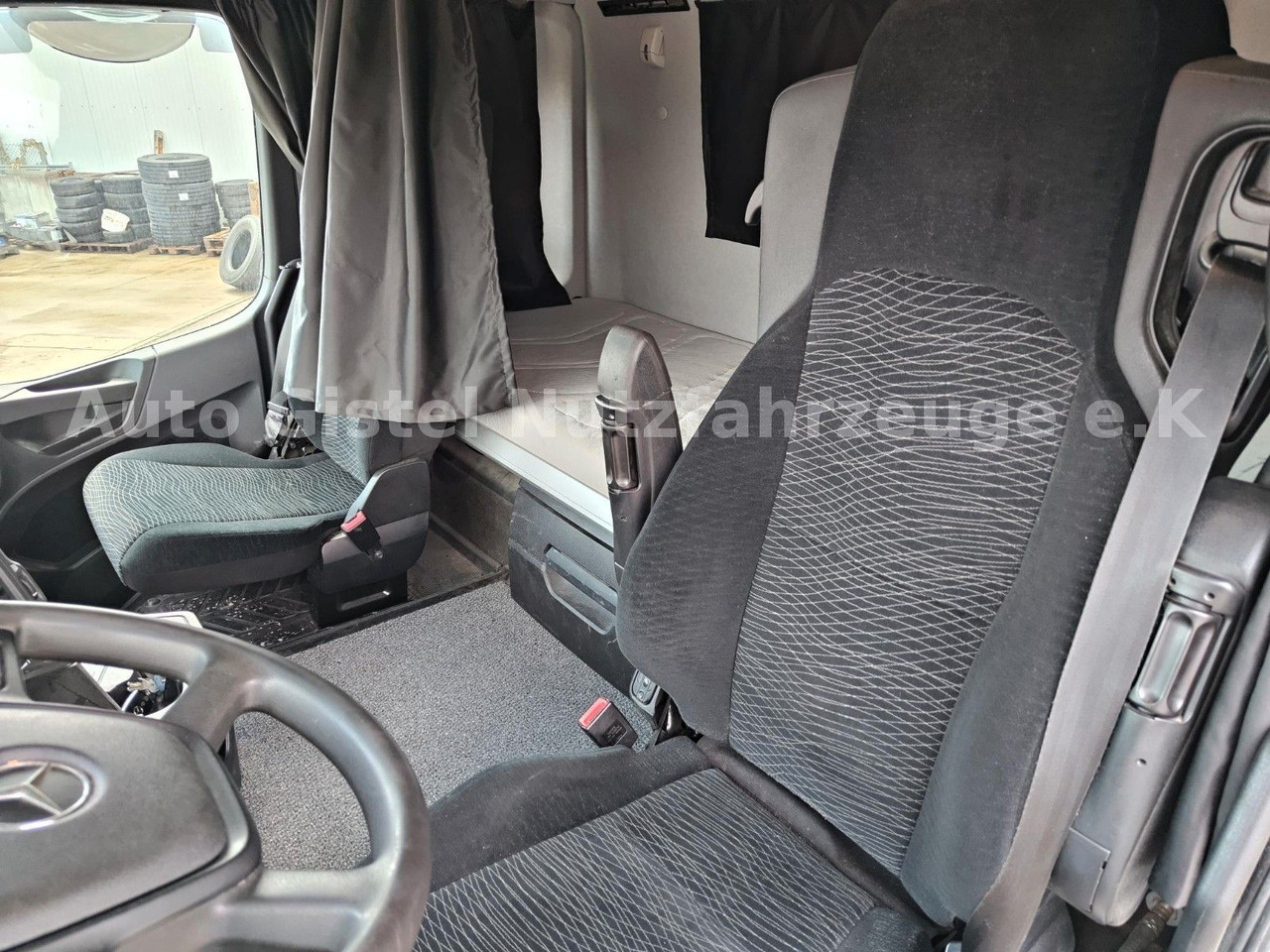 Vilcējs Mercedes-Benz Arocs 1846 HAD OM470: foto 18